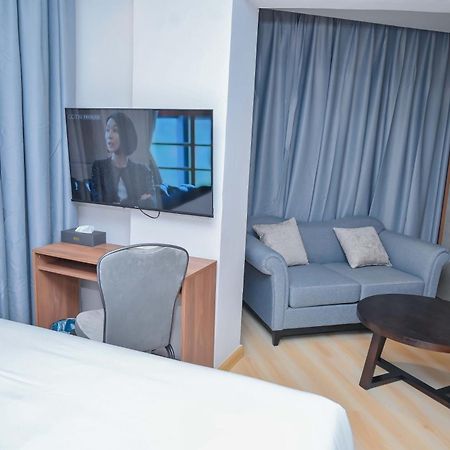 Axil Hotel Dakar Dış mekan fotoğraf