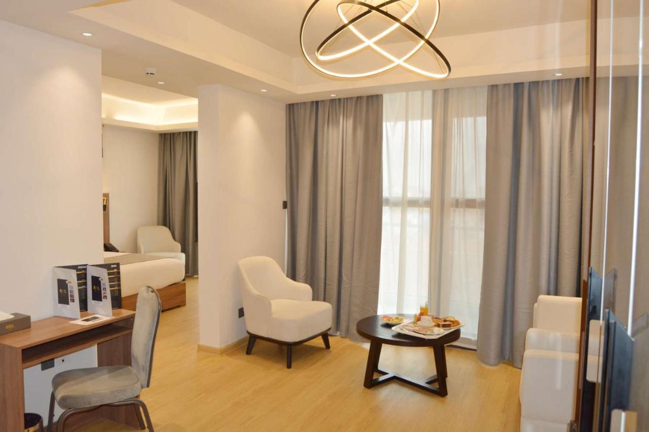 Axil Hotel Dakar Dış mekan fotoğraf